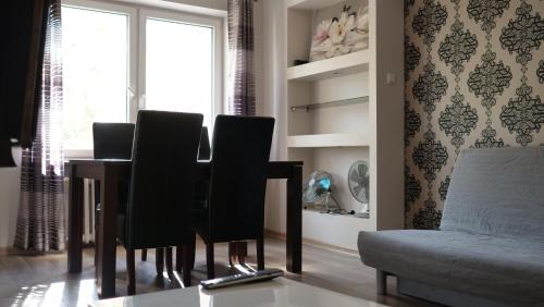Osiedle Centrum Apartment | Comfortable ESEN Apartamenty Centrum: Pet-Friendly Stay