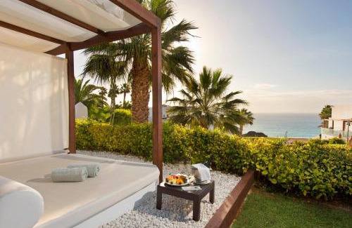 Esquinzo Hotel | Relaxing Oceanfront Retreat at Esencia de Fuerteventura