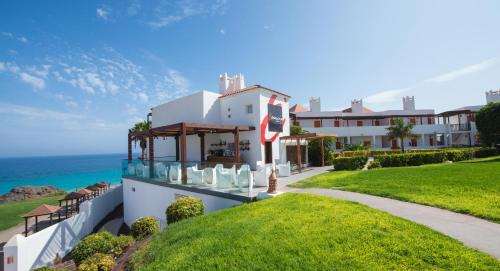 Esquinzo Hotel | Relaxing Oceanfront Retreat at Esencia de Fuerteventura