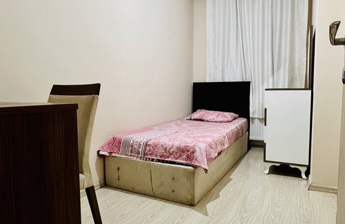 Esenyurt House | Family-Friendly Getaway at Esenyurt Meydanda Hotel