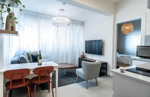 Haifa Apartment | Guest Rated 10/10: Eshkol Housing Haifa for Urban Bliss
