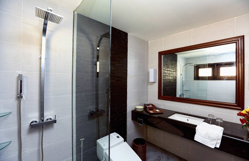 Ngwe Saung Hotel | Discover Eskala Hotels & Resorts Ngwe Saung: 4-Star Retreat