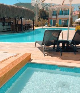Old Datca Hotel | Experience Eski Kapı Datça: 10/10 with Oceanfront Serenity