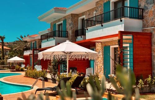 Old Datca Hotel | Experience Eski Kapı Datça: 10/10 with Oceanfront Serenity