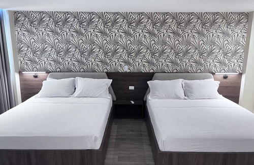 El Prado Hotel | Discover Eslait Hotel & Apartamentos: Family-Friendly Retreat