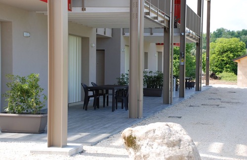 Desenzano del Garda Apartment | ESMERA Apartment with Pool: Two Bedrooms and Lake Views