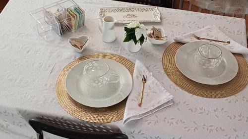 Sant'Agata de'Goti Apartment | Pet-Friendly Esmeralda B&B - Guest Rated 9.8/10!