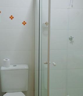 Centro Comercial House | Family-Friendly Getaway at Espaço Dona Florinha Hotel