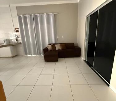 Gurupi House | Pet-Friendly Espaço Lótus: Ideal for Events & Getaways!