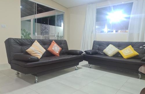Doutor Albuquerque House | Escape to Espaço Laranjeira: Pet-Friendly & Spa Retreat