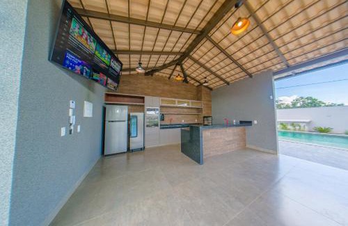 Setor Lagoa Quente House | Espaço premium, Casa com 5 quartos, piscina aquecida & Jacuzzi
