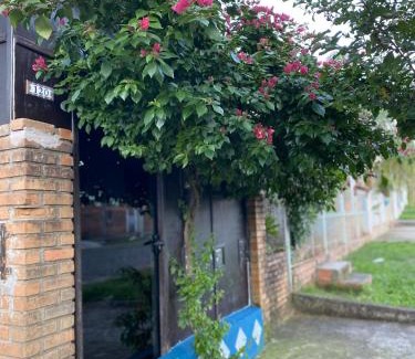 Santana do Livramento House | Cozy Private Space Ideal for Families and Pet Lovers