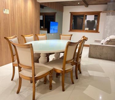 Dutra Apartment | Comfortable 4-Bedroom Apartment with Pet-Friendly Amenities