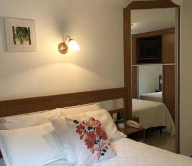 Aguas de Lindoia Apartment | Inviting Flat with Balcony at Cavalinho Branco for 6 Guests