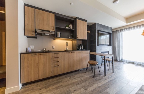 Orford Resort | Discover Espace 4 Saisons: Rated 9/10 with Pool & Spa