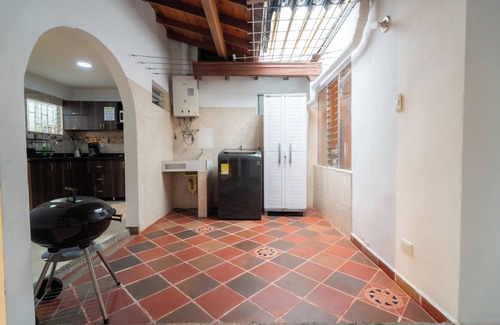 Suramericana Apartment | Cozy House Retreat with Spa & Pet-Friendly Amenities