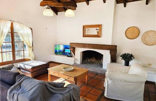 Chacras de Coria House | Cozy Retreat Surrounded by Nature with Pool and Child Care