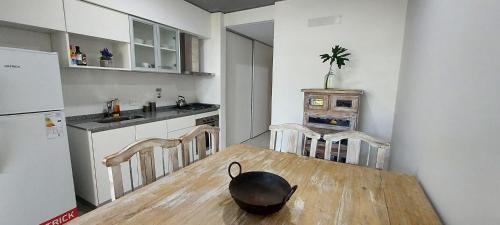 Adrogue Apartment | Inviting Studio Apartment in the Heart of the City