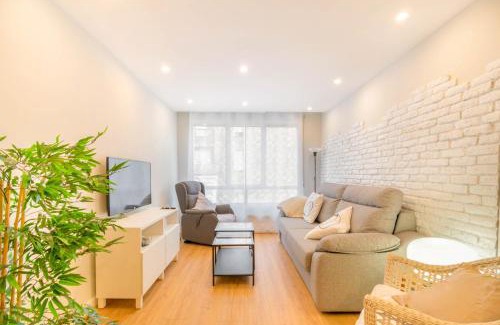 Echavacoiz Apartment | Family-Friendly Apartments in Barañáin, Spain - Rated 9.7/10