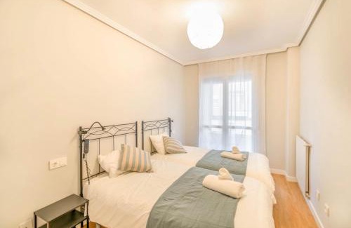 Echavacoiz Apartment | Family-Friendly Apartments in Barañáin, Spain - Rated 9.7/10