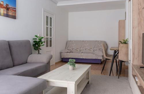 Torrevieja Apartment | Guest Rated 10/10: Stay at Espanatour ALICE Today!