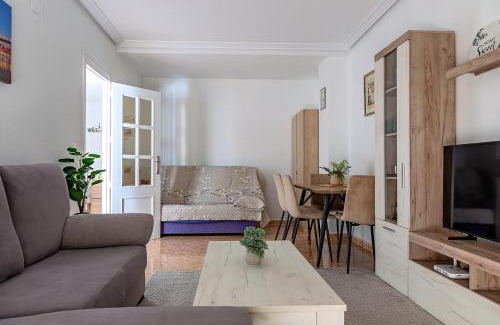 Torrevieja Apartment | Guest Rated 10/10: Stay at Espanatour ALICE Today!