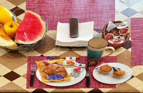 Pozuelo de Alarcon Apartment | Ideal Getaway with Family-Friendly Amenities Awaiting You