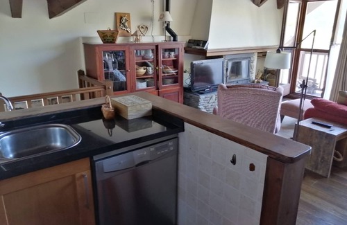 Isil Apartment | Exceptional Isil Duplex with Lake View and Family-Friendly Amenities