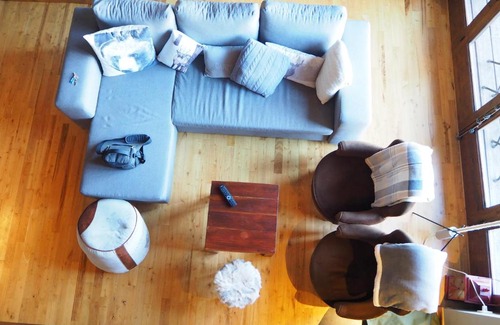 Alp Apartment | Cozy Mountain Apartment in Alp with Breakfast Included