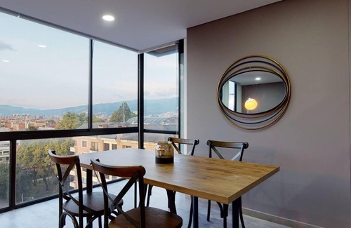 Calle 100 Apartment | Stunning Apartment with Breathtaking Views for Families