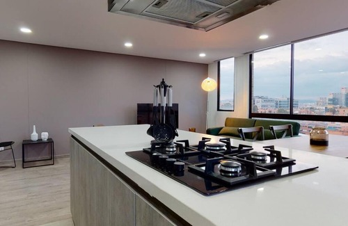 Calle 100 Apartment | Stunning Apartment with Breathtaking Views for Families