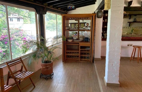Agua Fria Apartment | Cozy Room in Central Valle - Rated 8.7/10 & Family-Friendly