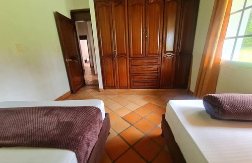 Pueblo Tapao House | Discover a Beautiful Finca Near Parque del Café