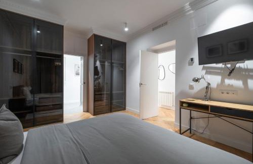 Milla de Oro Apartment | Elegant Madrid Apartment in the Golden Mile with Family Perks