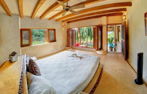 Troncones House | Experience Troncones Estate with Breathtaking Ocean Views