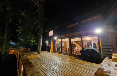 Neltume House | Spacious Huilo Huilo House with Top Guest Rating 9.4