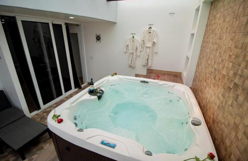 Santa Cruz Xoxocotlan Apartment | Modern Paradise Apartment: 10 Min to Oaxaca's Zocalo