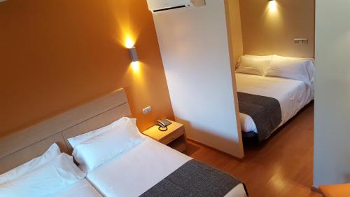 Les Escaldes Hotel | Welcoming Espel: Family-Friendly & Accessible Escape