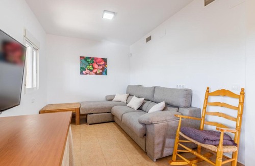 Polop Villa | Discover Esperanza: Pet-Friendly Oasis with Pool Access