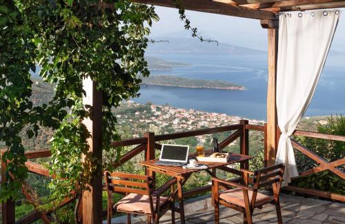 Lafkos Villa | Discover Esperos Suites & Villas: 4-Star Oceanfront Retreat