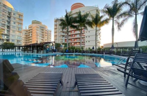 Penha Apartment | Oceanfront Escape with Spectacular Sea Views - Beto Carrero