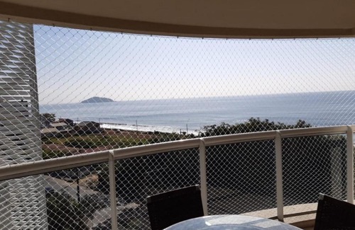 Penha Apartment | Oceanfront Escape with Spectacular Sea Views - Beto Carrero