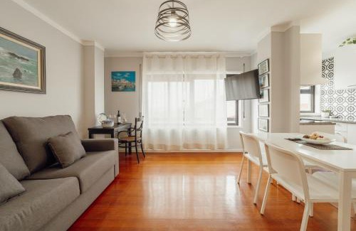 Espinho Apartment | Espinho Seawalk and Seaview by Vacationy