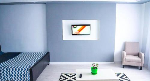 Zarichnyi District Apartment | Comfortable Esplanada Apartments with Pet-Friendly Amenities