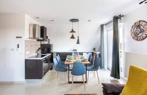Muntzenheim Apartment | Relax at AOG PRESTIGE LaBelleÉtoile with Spa & Ocean Views
