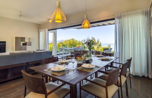 La Mivoie Apartment | Elegant Esplanade by Horizon Holidays: Poolside Family Retreat