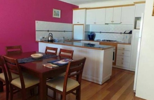 Rockingham Apartment | Top-Rated Esplanade Rockingham with Kitchen Amenities