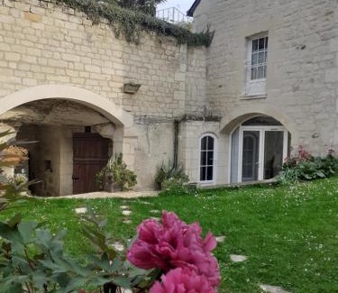 Beaumont-en-Veron House | Child-Friendly Stay at Esprit Troglo - Rated 9.3/10