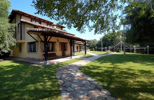 Arenas de San Pedro Cottage | Experience Essence of Gredos II: Spa Retreat for Families