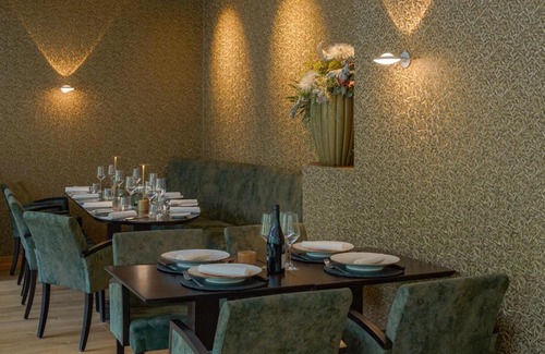 Erkrath Hotel | Delightful Essensio Hotel Düsseldorf with Pool and Ocean View